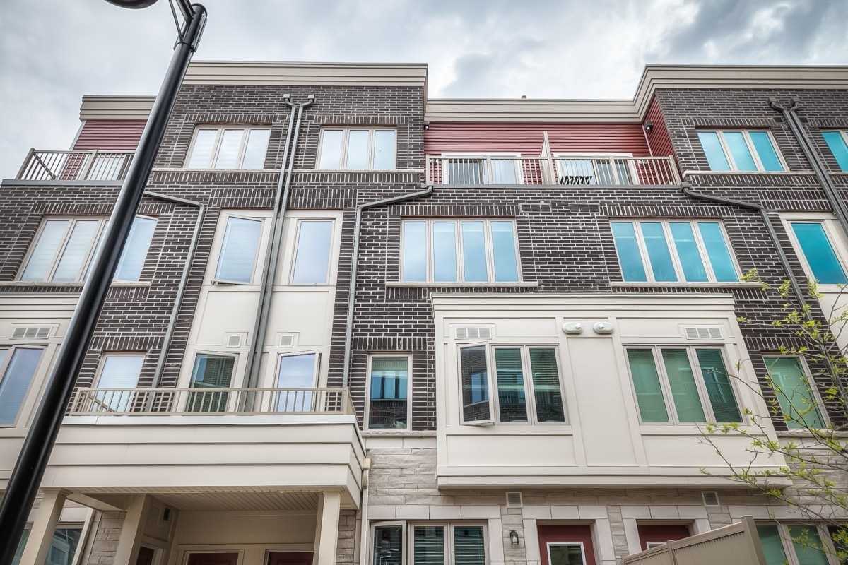 3 100 Long Branch Ave, Etobicoke Leased, W5247572 Condos.ca