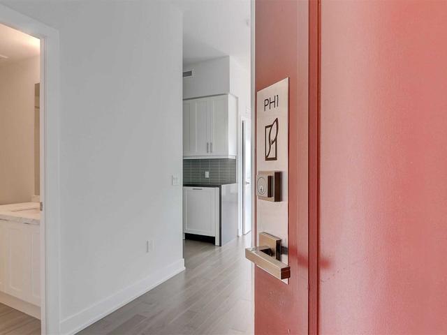 PH1 - 4085 Parkside Village Dr