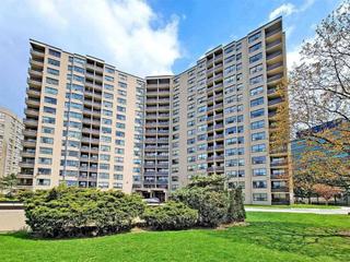 1120 - 451 The West Mall