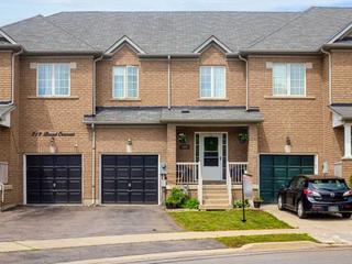 321 Bussel Cres