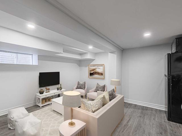 Lower - 21 Greendale Ave