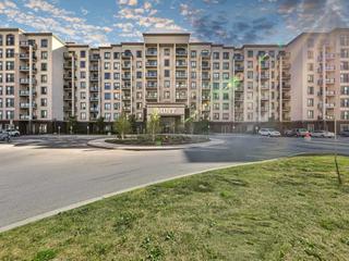 303 - 2490 Old Bronte Rd