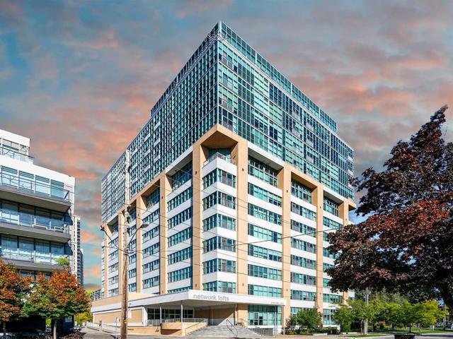 1101 - 2 Fieldway Rd