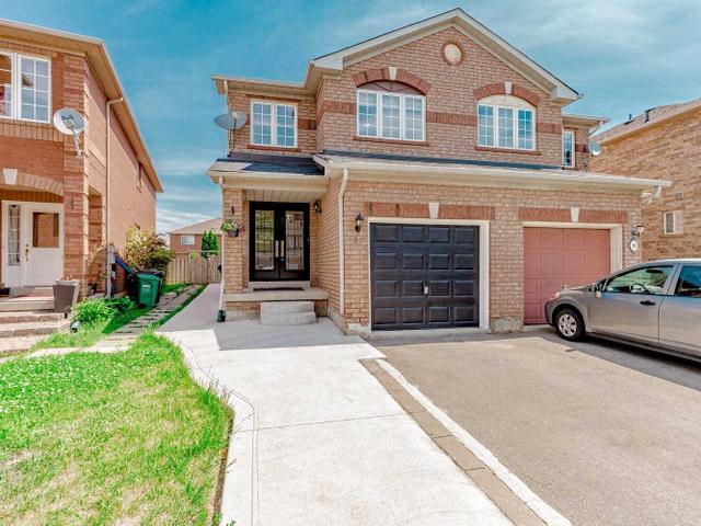 27 Whiteface Cres