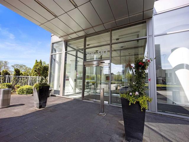 2702 - 90 Park Lawn Rd