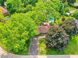 6 Shady Lawn Crt