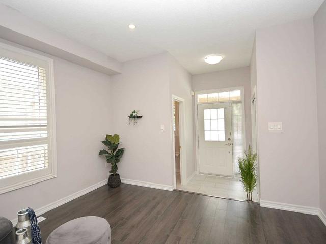 79 Ashdale Rd