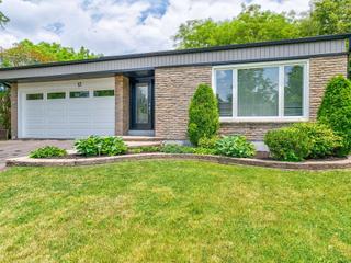 13 Dunray Crt