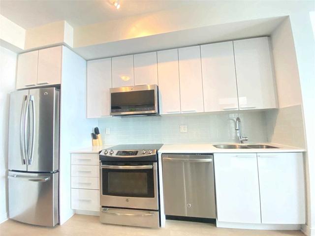 3706 - 10 Park Lawn Rd