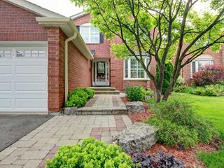 4040 Farnsworth Cres