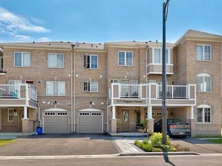 1175 Duignan Cres