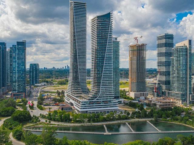 6207 - 30 Shore Breeze Dr