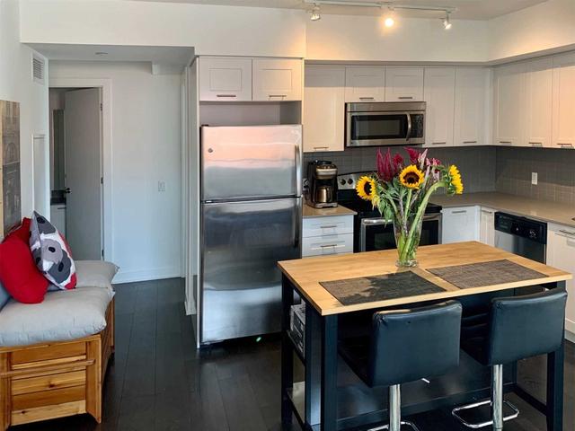 304 - 2220 Lake Shore Blvd W