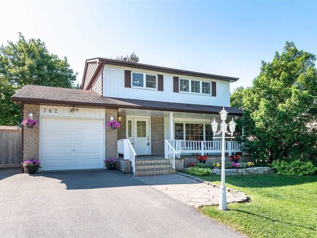 762 Banting Crt