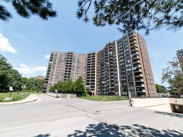 1216 - 551 The West Mall Rd