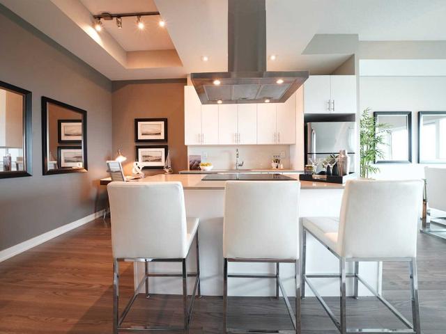 1228 - 165 Legion Rd N