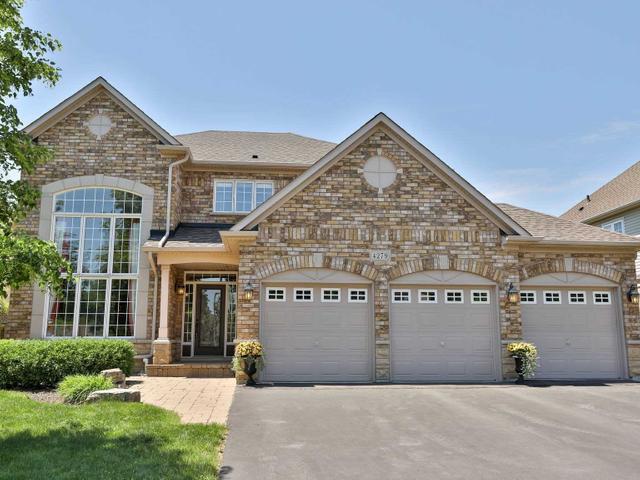 4279 Couples Cres
