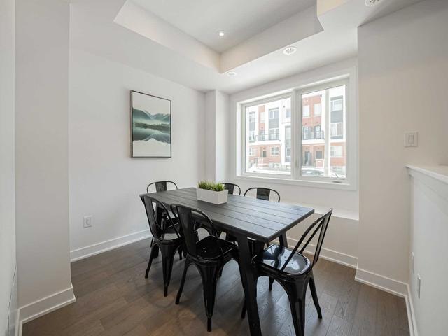 64 William Duncan Rd