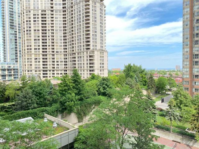 610 - 310 Burnhamthorpe Rd W