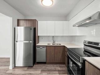 2505 - 330 Dixon Rd