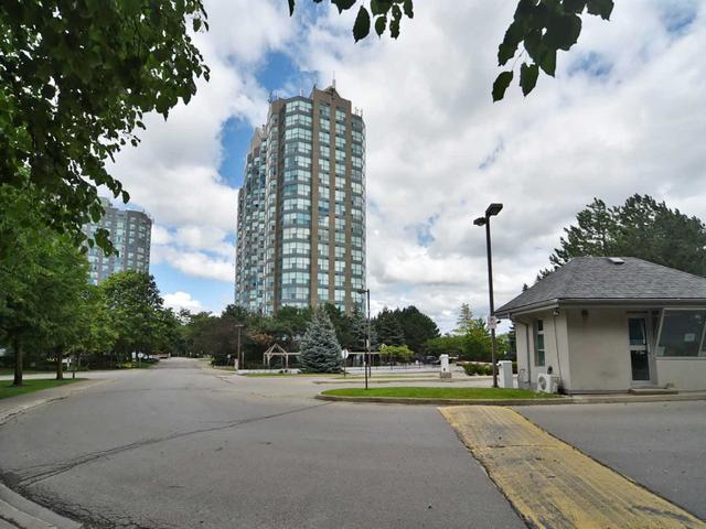 1011 - 2177 Burnhamthorpe Rd W