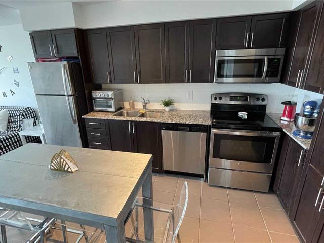 1309 - 830 Lawrence Ave W