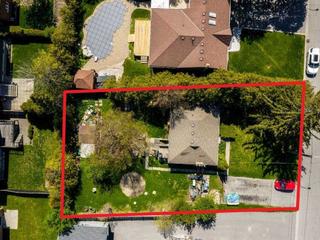 2561 Whaley Dr