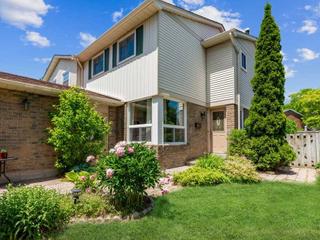 713 Middleton Cres