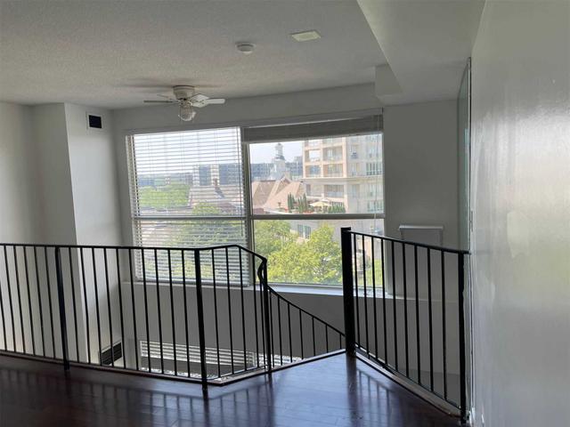 715 - 2267 Lake Shore Blvd