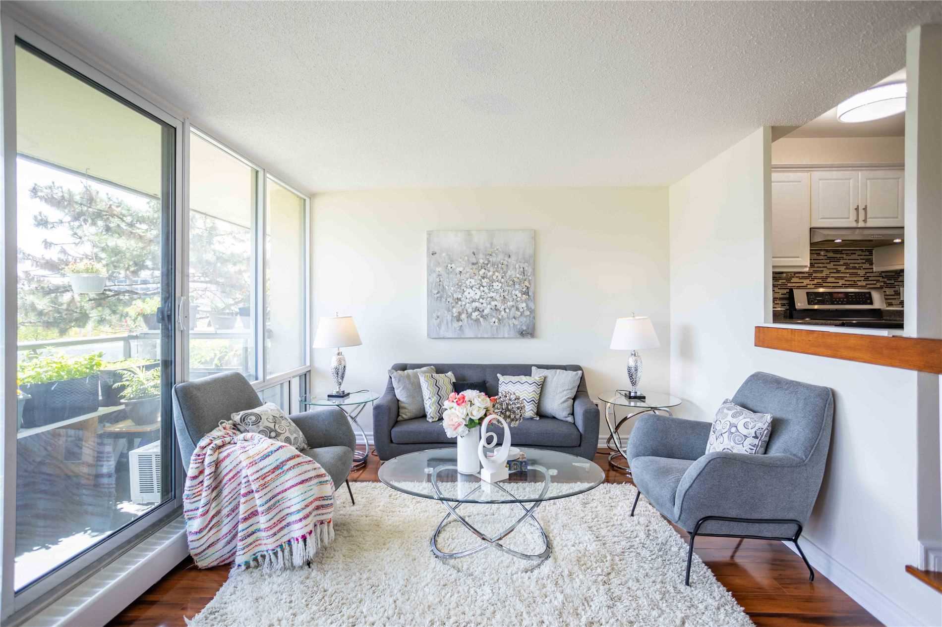 211 1 Four Winds Dr, North York Sold, W5284457 Condos.ca