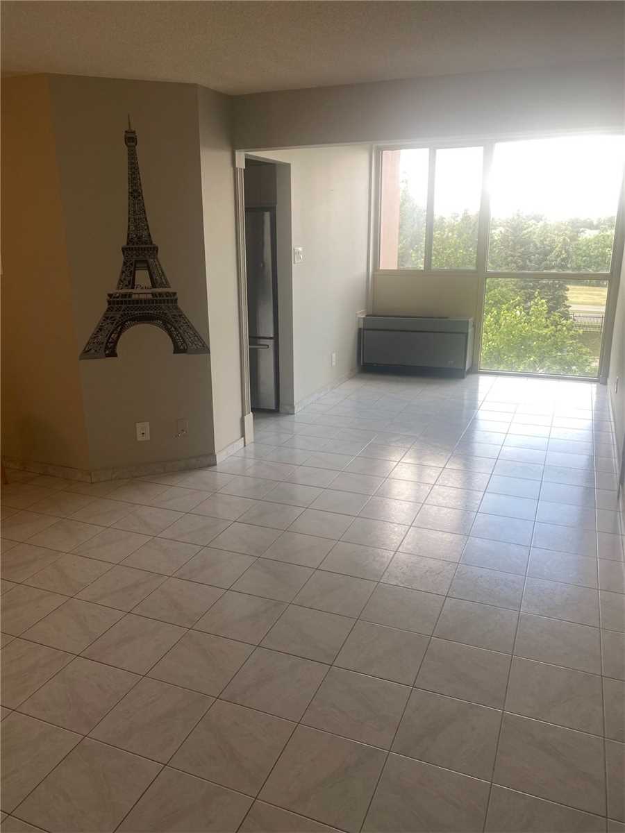 402 61 Markbrook Lane, Etobicoke Suspended, W5289853 Condos.ca