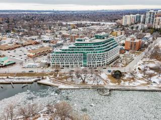 215 - 11 Bronte Rd