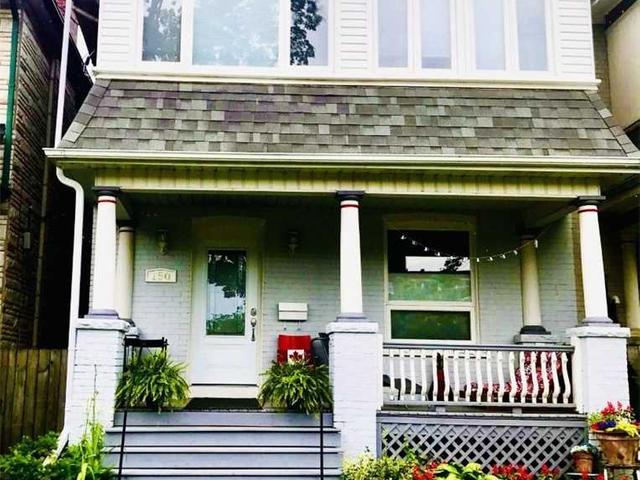 Upper R - 150 Wright Ave