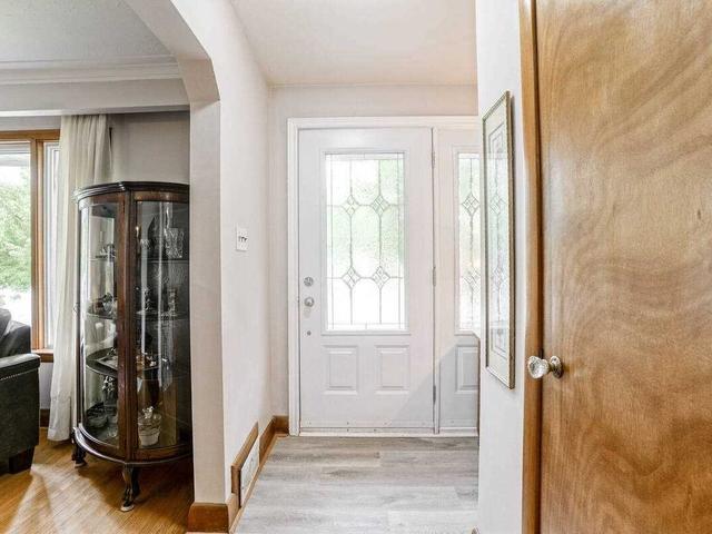 51 Dixon Rd