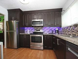 3 - 368 Driftwood Ave