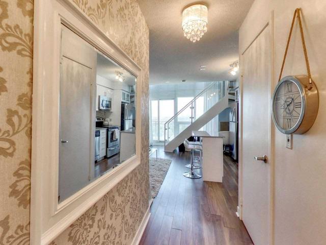 1707 - 155 Legion Rd N