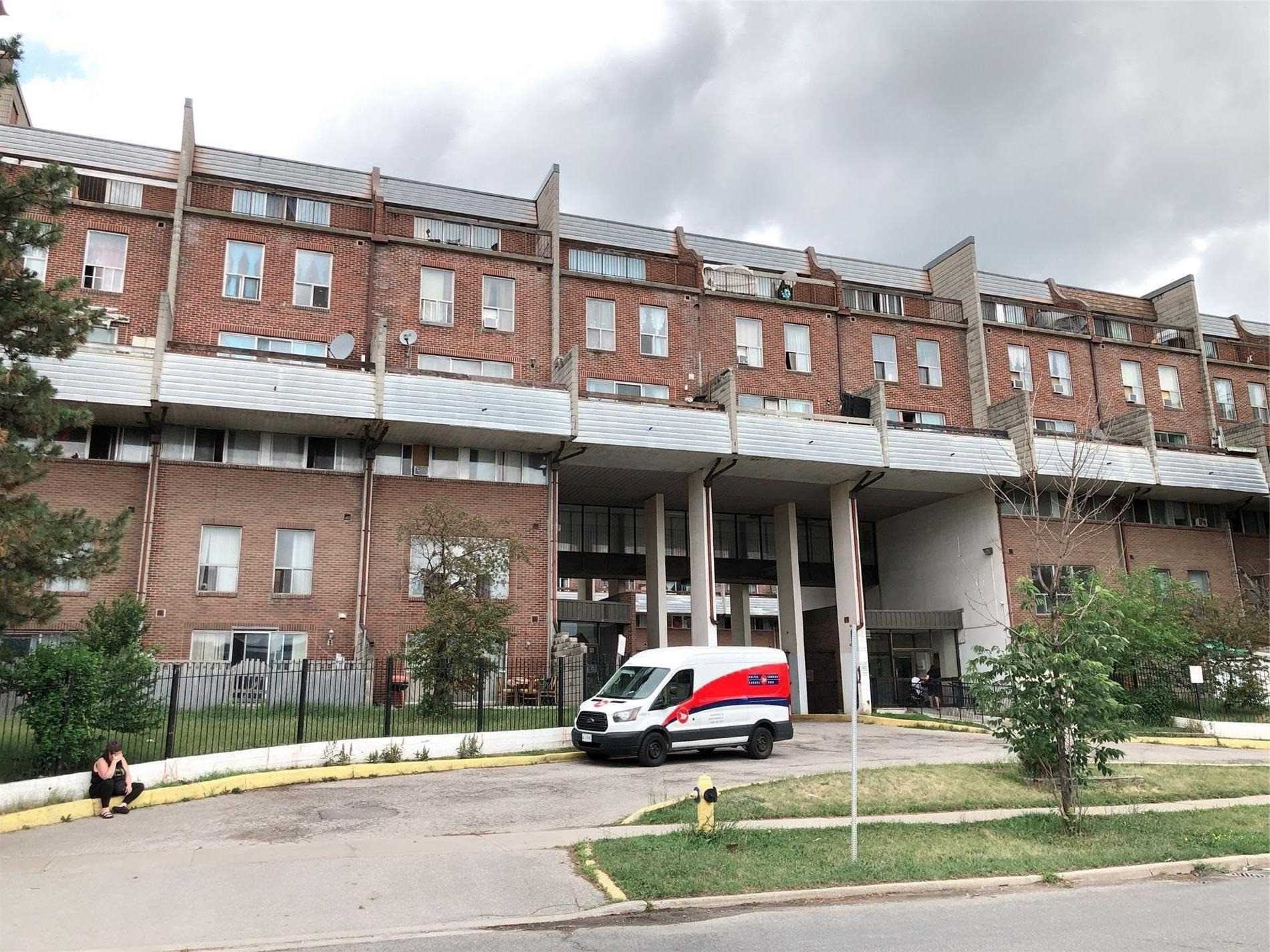 241 10 Eddystone Ave, North York Sold, W5298817 Condos.ca