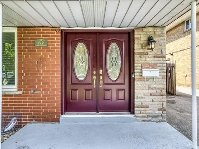 62 Clarion Rd