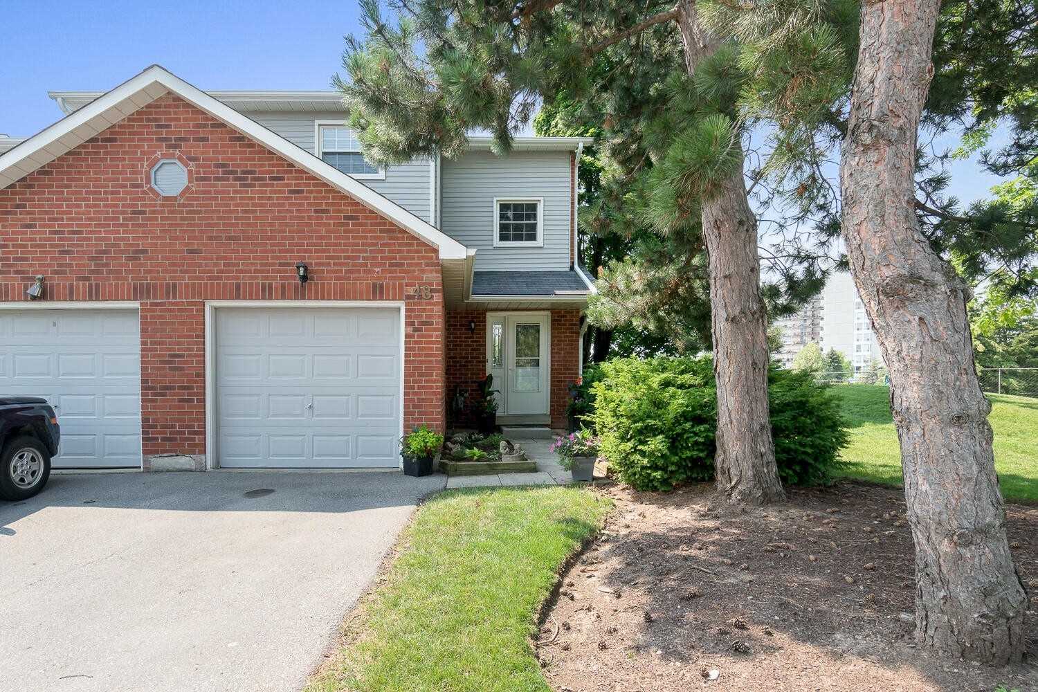 48 2065 Amherst Heights Crt, Burlington Sold, W5300323 Condos.ca