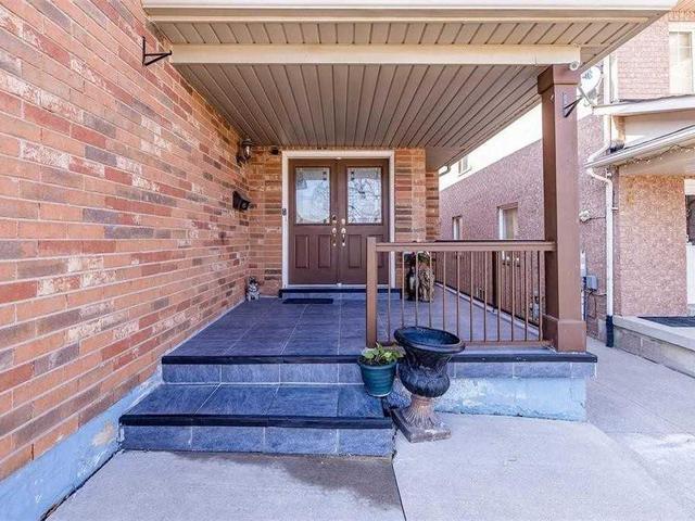 60 Tufton Cres