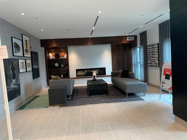 532 - 102 Grovewood Common Circ