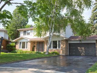 688 Donna Crt