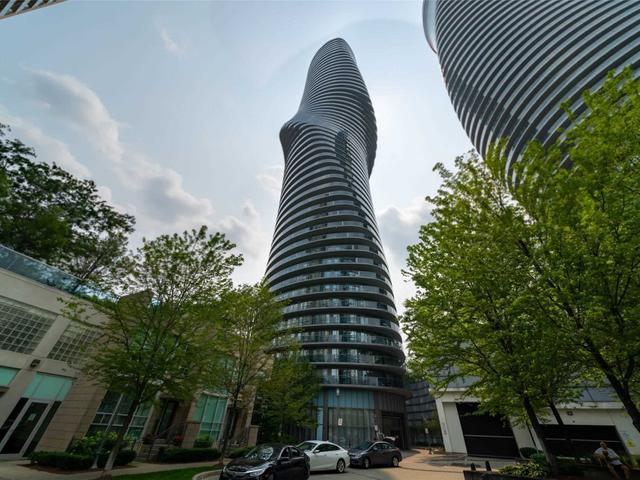 5104 - 60 Absolute Ave