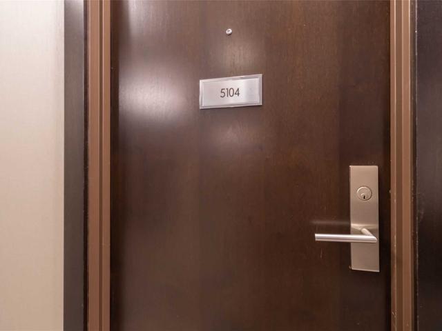 5104 - 60 Absolute Ave