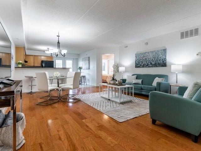 212 - 1460 Bishops Gate