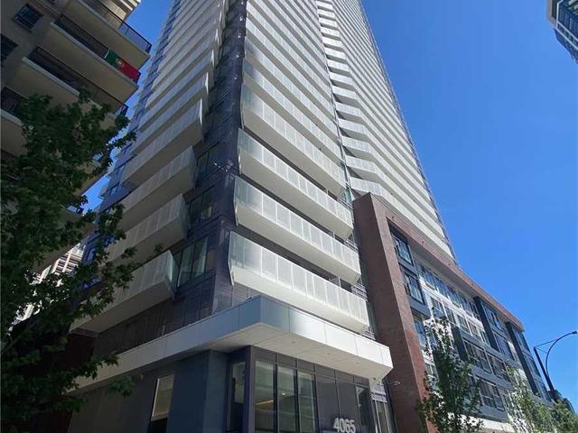 1401 - 4065 Confederation Pkwy