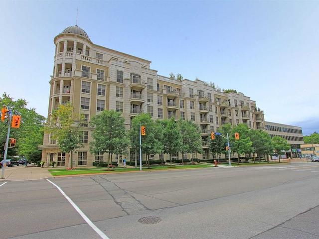 412 - 3085 Bloor St W