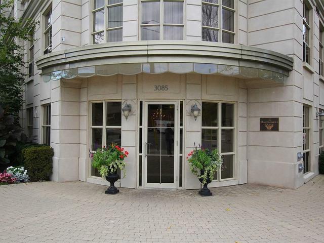 412 - 3085 Bloor St W