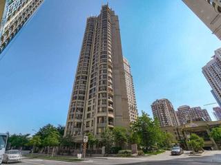 1002 - 3880 Duke Of York Blvd