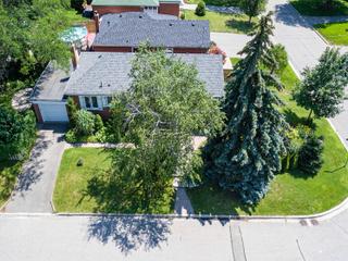1 Peterlee Ave
